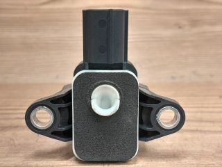 bontott AUDI A4 B7 Bal első Oldal Ütközés Érzékelő