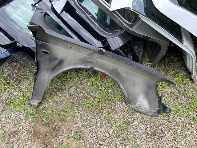 bontott AUDI A4 B7 Bal első Sárvédő