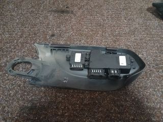 bontott AUDI A4 B7 Bal első Ülésállító Kapcsoló