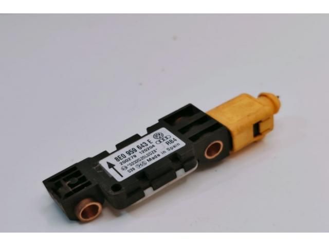 bontott AUDI A4 B7 Bal első Ütközés Érzékelő (Homlokfalon)