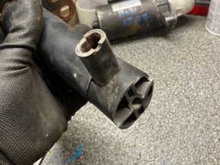 bontott AUDI A4 B7 Bal első Ütközéscsillapító