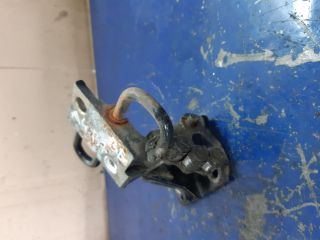 bontott AUDI A4 B7 Bal első Zsanér