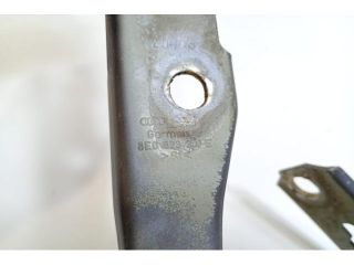 bontott AUDI A4 B7 Bal első Zsanér