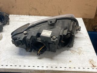 bontott AUDI A4 B7 Bal Fényszóró