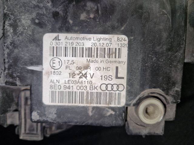 bontott AUDI A4 B7 Bal Fényszóró