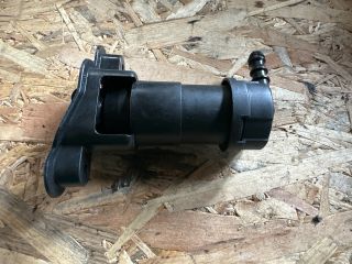 bontott AUDI A4 B7 Bal Fényszórómosó Fúvóka