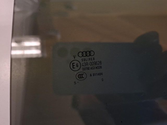 bontott AUDI A4 B7 Bal hátsó Ablak