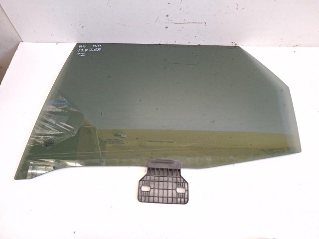 bontott AUDI A4 B7 Bal hátsó Ablak