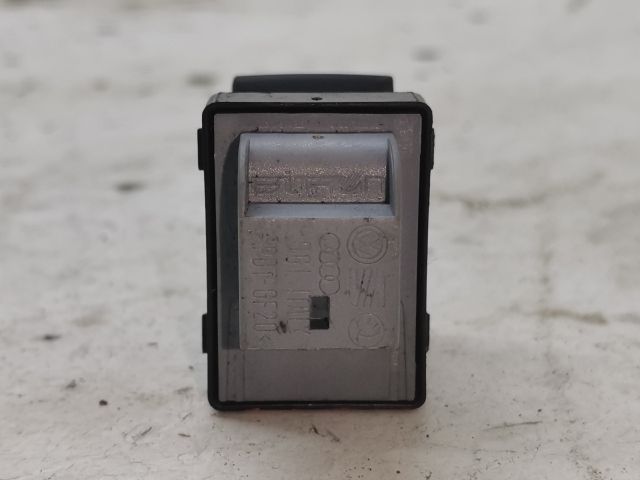 bontott AUDI A4 B7 Bal hátsó Ablakemelő Kapcsoló