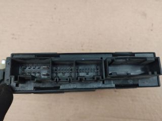 bontott AUDI A4 B7 Bal hátsó Ablakemelő Motor