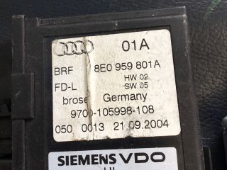 bontott AUDI A4 B7 Bal hátsó Ablakemelő Motor