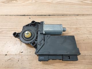 bontott AUDI A4 B7 Bal hátsó Ablakemelő Motor