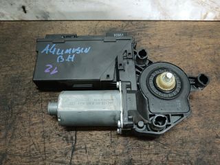 bontott AUDI A4 B7 Bal hátsó Ablakemelő Motor