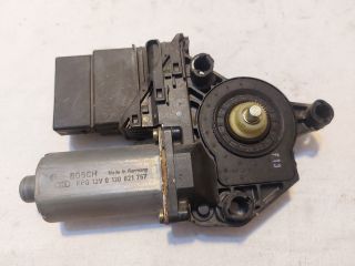 bontott AUDI A4 B7 Bal hátsó Ablakemelő Motor