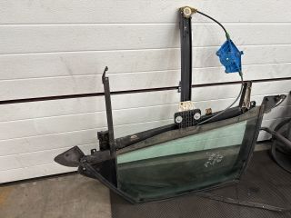 bontott AUDI A4 B7 Bal hátsó Ablakemelő Szerkezet (Elektromos)