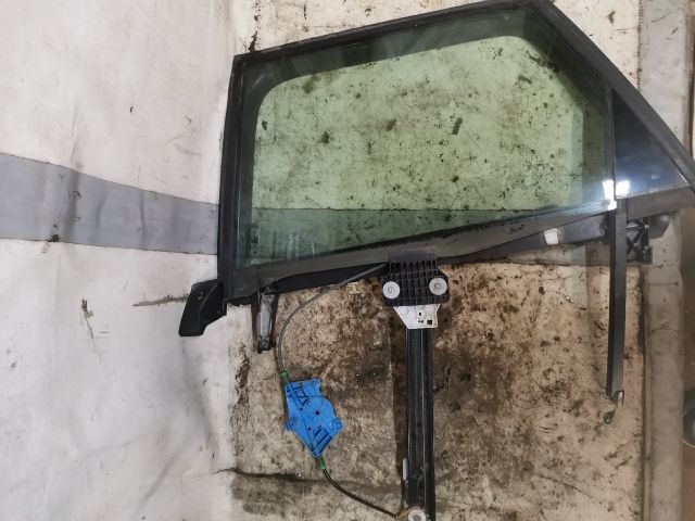 bontott AUDI A4 B7 Bal hátsó Ablakemelő Szerkezet (Elektromos)