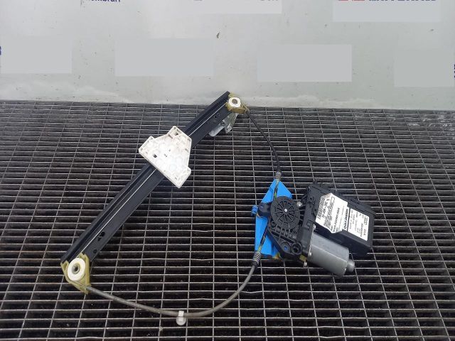 bontott AUDI A4 B7 Bal hátsó Ablakemelő Szerkezet (Elektromos)