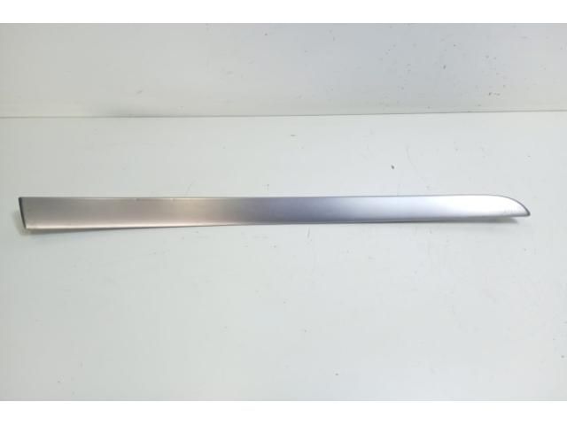 bontott AUDI A4 B7 Bal hátsó Ajtó Díszléc