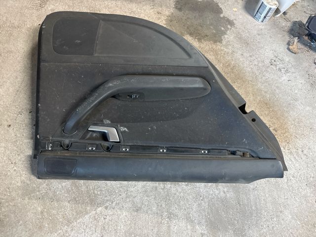 bontott AUDI A4 B7 Bal hátsó Ajtó Kárpit