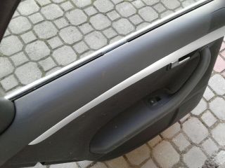 bontott AUDI A4 B7 Bal hátsó Ajtó Kárpit