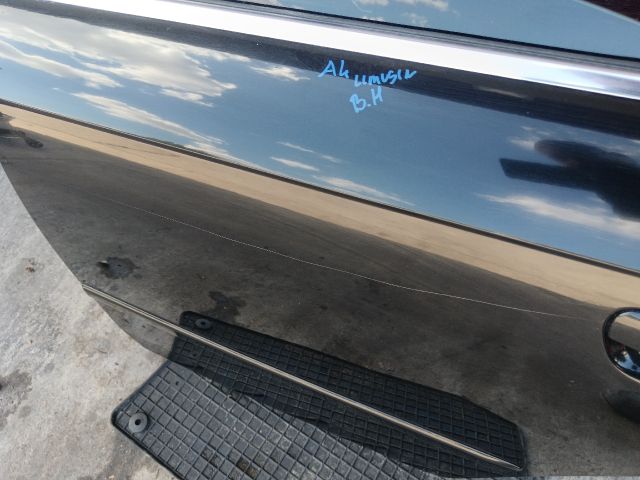 bontott AUDI A4 B7 Bal hátsó Ajtó (Részeivel)