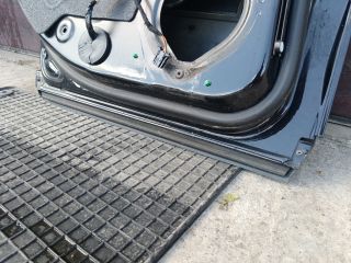 bontott AUDI A4 B7 Bal hátsó Ajtó (Részeivel)