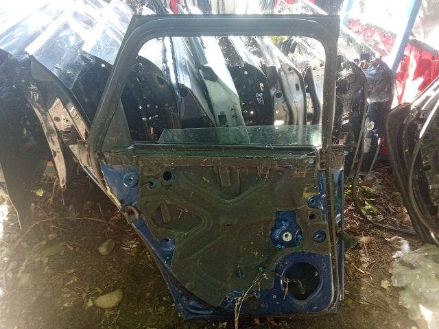 bontott AUDI A4 B7 Bal hátsó Ajtó (Üres lemez)