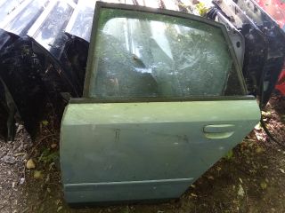bontott AUDI A4 B7 Bal hátsó Ajtó (Üres lemez)