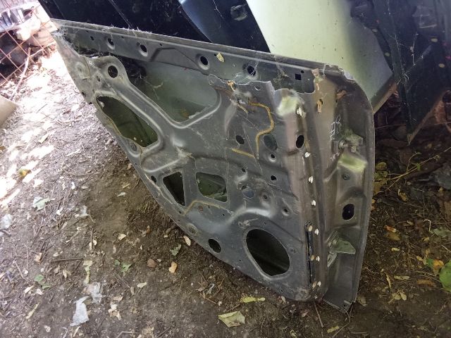 bontott AUDI A4 B7 Bal hátsó Ajtó (Üres lemez)