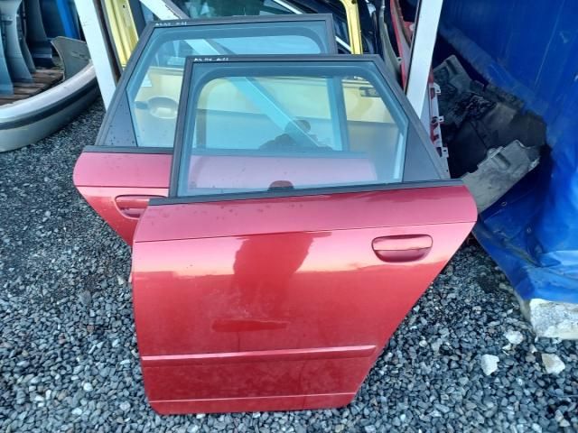 bontott AUDI A4 B7 Bal hátsó Ajtó (Üres lemez)