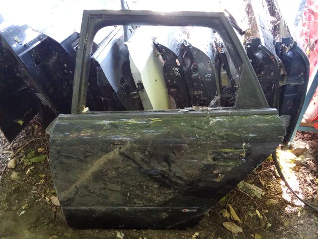 bontott AUDI A4 B7 Bal hátsó Ajtó (Üres lemez)