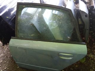 bontott AUDI A4 B7 Bal hátsó Ajtó (Üres lemez)