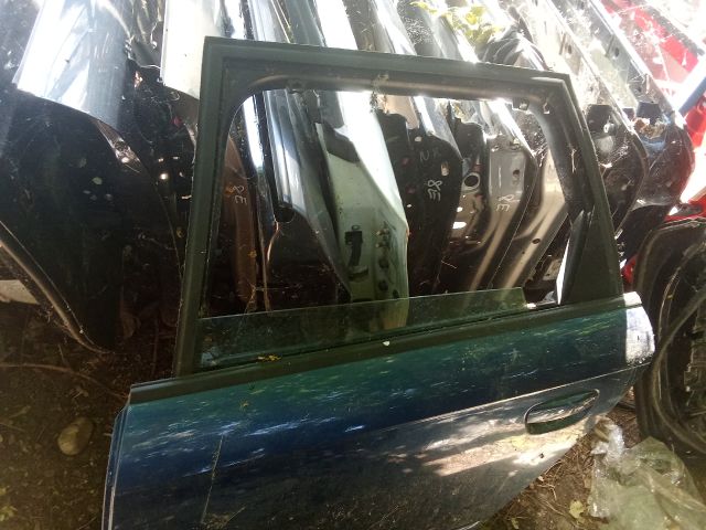 bontott AUDI A4 B7 Bal hátsó Ajtó (Üres lemez)