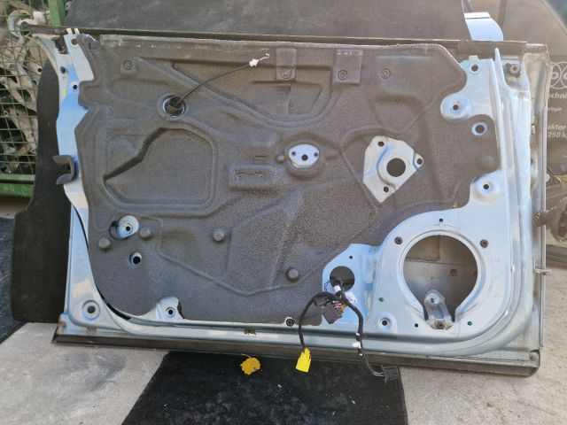 bontott AUDI A4 B7 Bal hátsó Ajtó (Üres lemez)