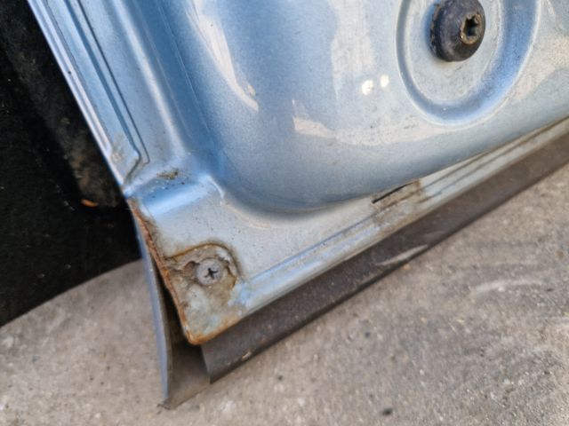 bontott AUDI A4 B7 Bal hátsó Ajtó (Üres lemez)