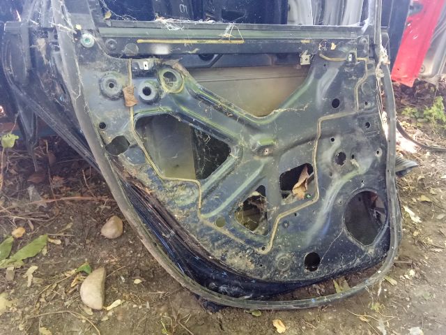 bontott AUDI A4 B7 Bal hátsó Ajtó (Üres lemez)