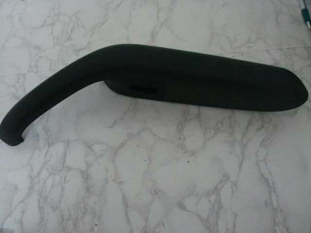 bontott AUDI A4 B7 Bal hátsó Ajtóbehúzó