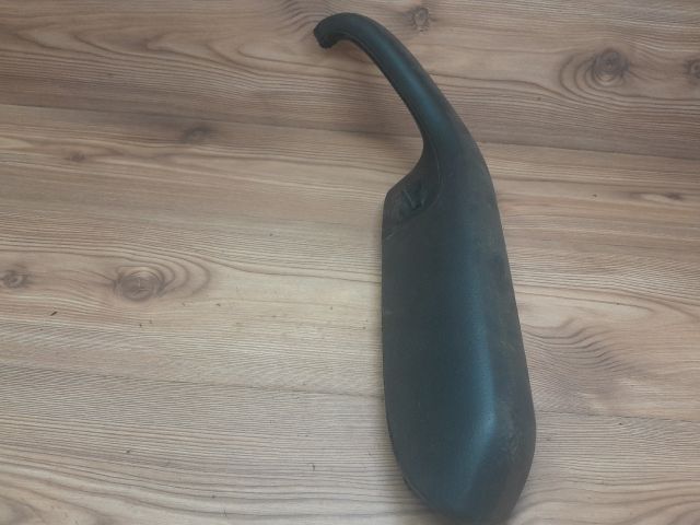 bontott AUDI A4 B7 Bal hátsó Ajtóbehúzó