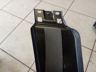 bontott AUDI A4 B7 Bal hátsó Ajtókeret Burkolat