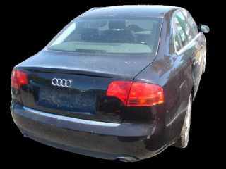 bontott AUDI A4 B7 Bal hátsó Ajtózár