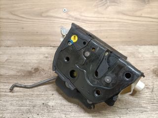 bontott AUDI A4 B7 Bal hátsó Ajtózár