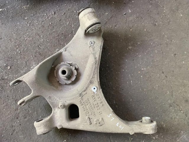 bontott AUDI A4 B7 Bal hátsó Alsó Lengőkar