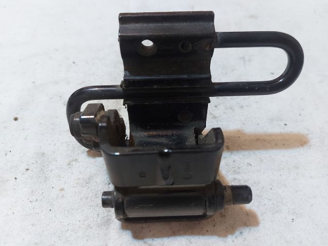 bontott AUDI A4 B7 Bal hátsó Alsó Zsanér