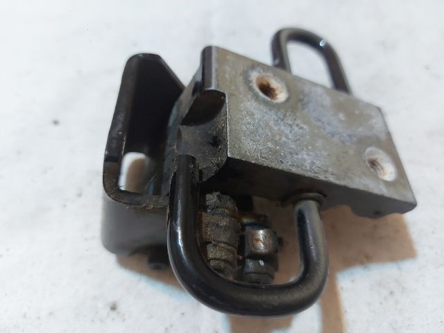 bontott AUDI A4 B7 Bal hátsó Alsó Zsanér