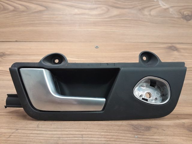 bontott AUDI A4 B7 Bal hátsó Belső Kilincs