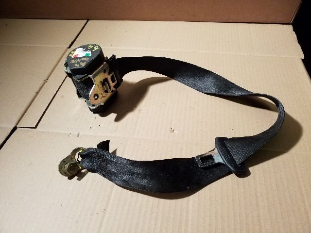 bontott AUDI A4 B7 Bal hátsó Biztonsági Öv