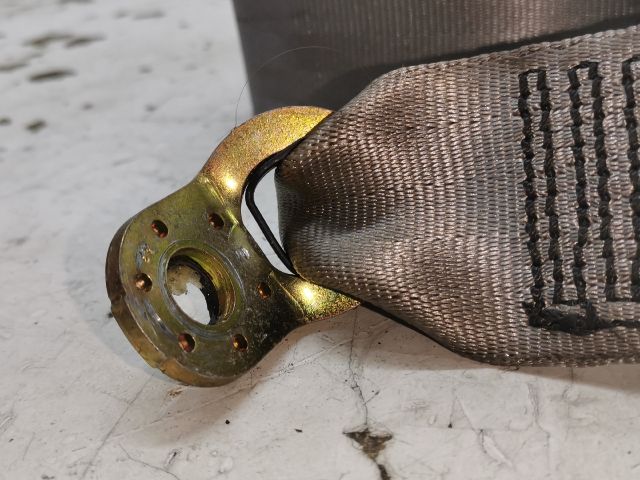 bontott AUDI A4 B7 Bal hátsó Biztonsági Öv