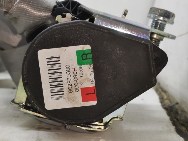 bontott AUDI A4 B7 Bal hátsó Biztonsági Öv