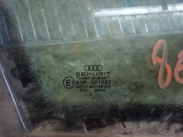 bontott AUDI A4 B7 Bal hátsó Fixüveg (Ajtóban)