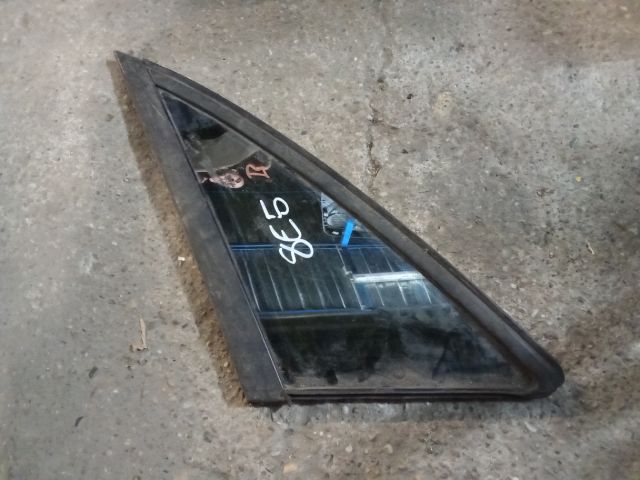 bontott AUDI A4 B7 Bal hátsó Fixüveg (Ajtóban)